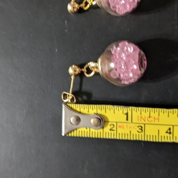 Gold Tone Pink Crystal Filled Balls Dangle Drop Statement Earrings - Picture 3 of 3